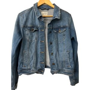 Size M Universal Thread Jean Jacket